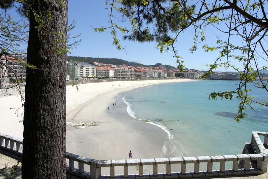 Apartamentos Esperanza Del Mar Portonovo Luaran gambar